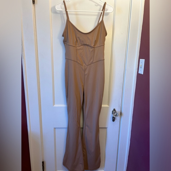 JoyLab from Target flare leg bodysuit brown/light brown full size med jumpsuit - Picture 2 of 9